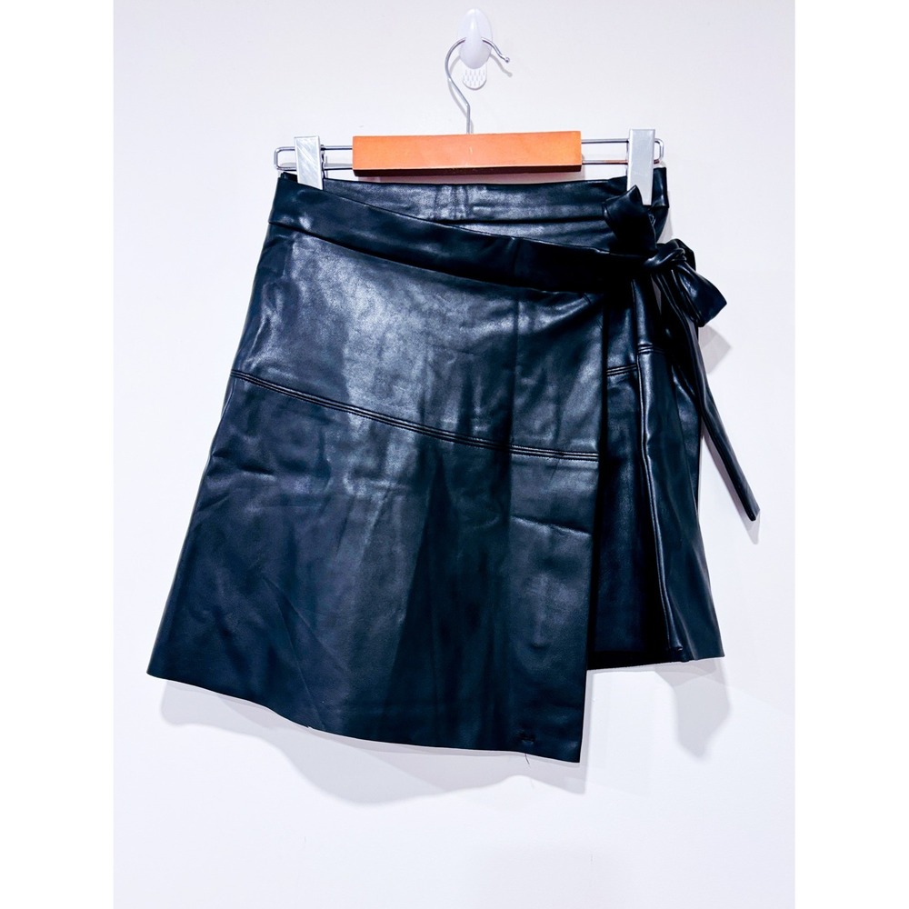 LA CLASSE COUTURE Black skort | Faux‎ Leather Party | X-Small
